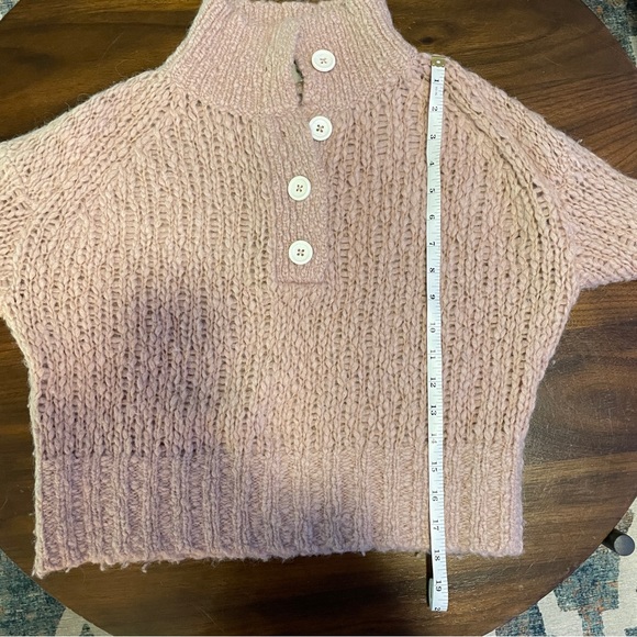 Everlane The Lofty-Knit Henley - Picture 4 of 5